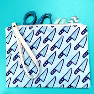 blue knife zipper pouch